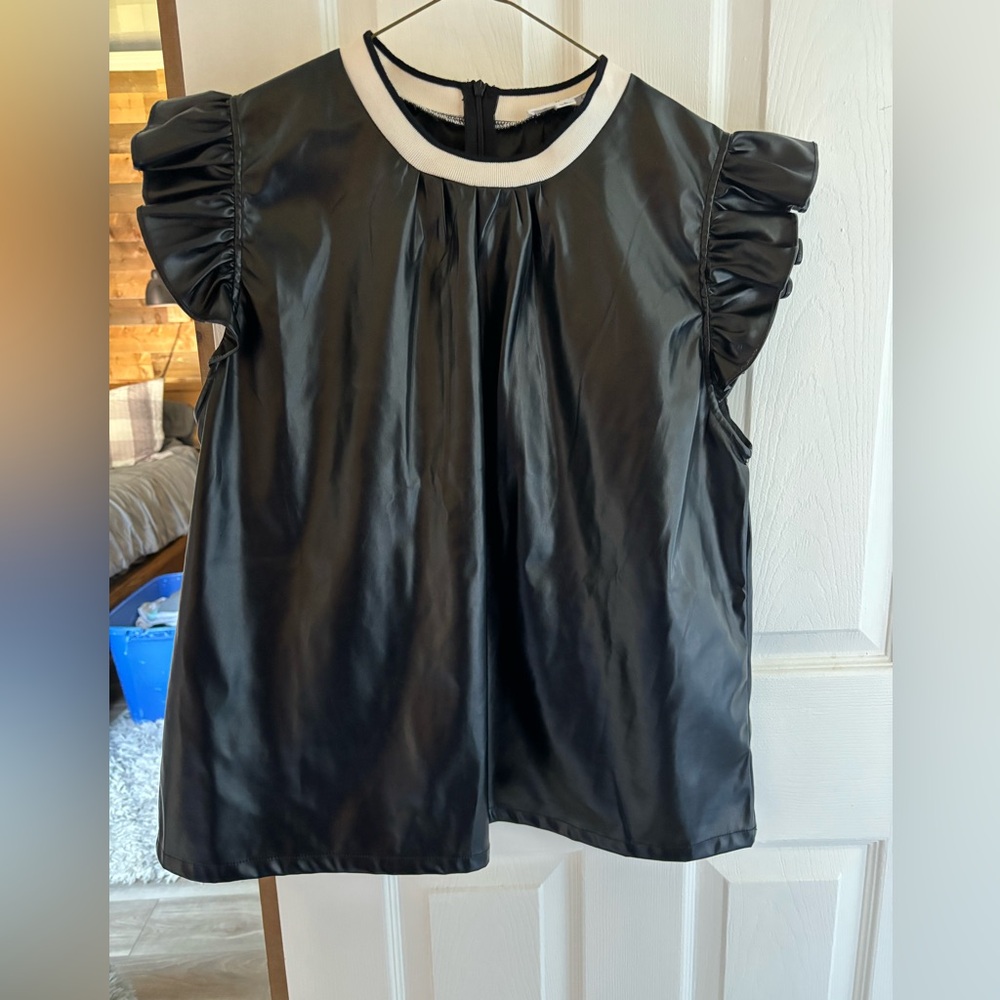 THML faux leather top. Size large. EUC.